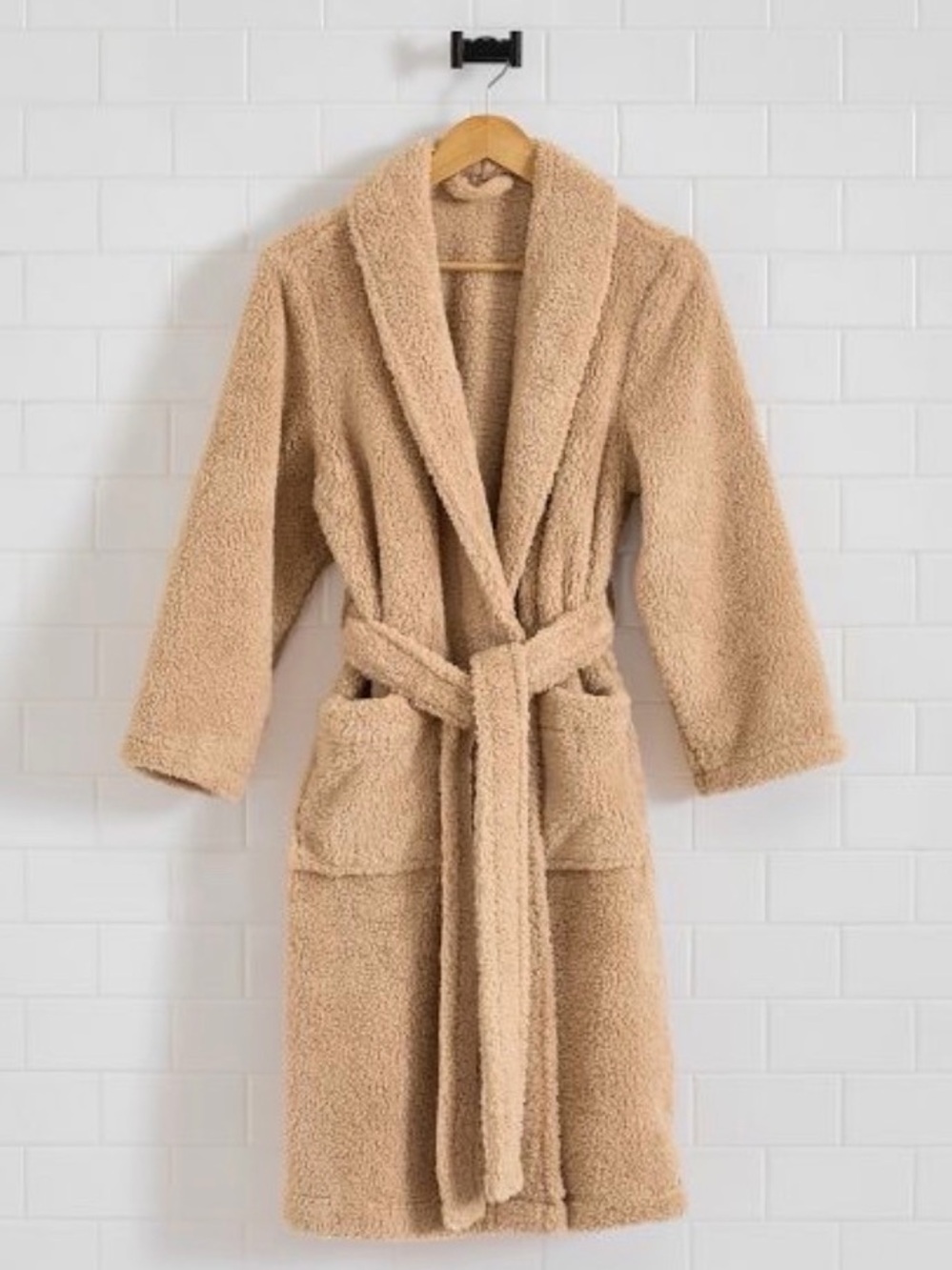 Pottery Barn Plush Cozy Comfort Robe in Beige/Camel- S